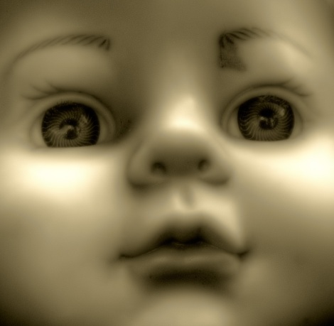 Freaky HDR Baby Head Says Just Go Look